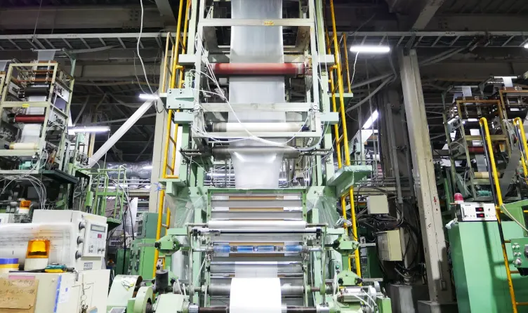 フィルム押出成形」インフレーション成形機